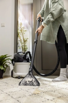 Пылесос моющий Karcher SE 5 1000Вт белый/черный (в компл.:1мешок) - купить недорого с доставкой в интернет-магазине