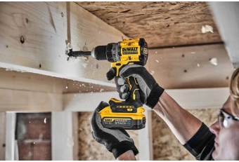 Шуруповерт DeWalt DCD800H2T-QW аккум. патрон:быстрозажимной (кейс в комплекте) - купить недорого с доставкой в интернет-магазине