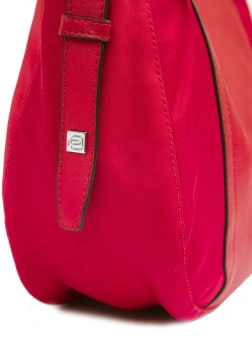 Сумка женская Piquadro Lyra BD6657W92T/R красная ткань/натур.кожа - купить недорого с доставкой в интернет-магазине