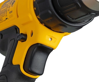 Дрель-шуруповерт DeWalt DCD771D2-QW аккум. патрон:быстрозажимной (кейс в комплекте) - купить недорого с доставкой в интернет-магазине