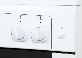 Плита Газовая Gefest ПГ 6100-01 белый (металлическая крышка) реш.чугун - купить недорого с доставкой в интернет-магазине