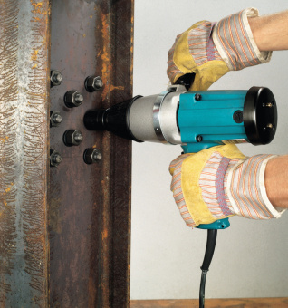 Гайковерт Makita 6906 850Вт патрон:квад.3/4" (кейс в комплекте) - купить недорого с доставкой в интернет-магазине