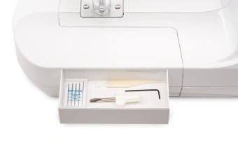 Иглопробивная машина Merrylock 015 белый - купить недорого с доставкой в интернет-магазине