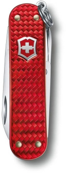 Нож перочинный Victorinox Classic Precious Alox (0.6221.401G) 58мм 5функц. красный подар.коробка - купить недорого с доставкой в интернет-магазине