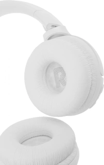 Гарнитура накладные JBL Tune 520BT белый беспроводные bluetooth оголовье (JBLT520BTWHT) - купить недорого с доставкой в интернет-магазине