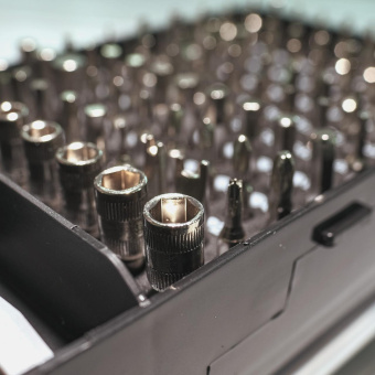 Набор инструментов Bort BTK-117 117 предметов (жесткий кейс) - цена, купить или заказать с доставкой в интернет-магазине Набор инструментов Bort BTK-117 117 предметов (жесткий кейс) - купить недорого с доставкой в интернет-магазине