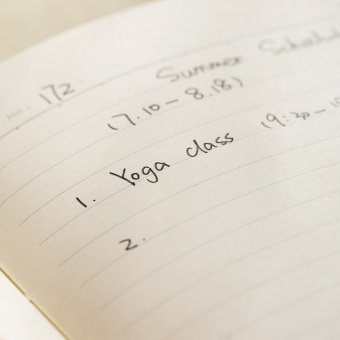 Блокнот Deli EN126LORANGE A5 210х143мм искусст. кожа 96л линейка мягкая обложка оранжевый - купить недорого с доставкой в интернет-магазине