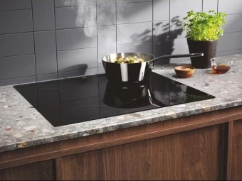 Индукционная варочная поверхность Electrolux LIL61424C черный - купить недорого с доставкой в интернет-магазине