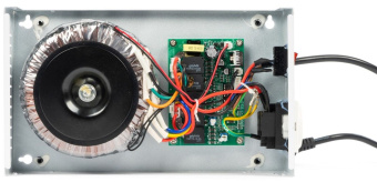 Стабилизатор напряжения Бастион Rapan ST-2000 2000ВА белый - купить недорого с доставкой в интернет-магазине