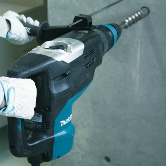 Перфоратор Makita HR5202C патрон:SDS-max уд.:19.1Дж 1510Вт (кейс в комплекте) - купить недорого с доставкой в интернет-магазине