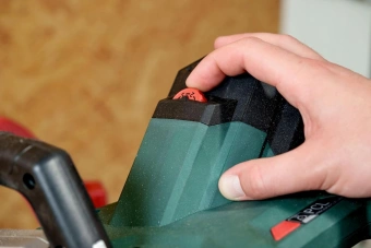 Торцовочная пила Metabo KGSV 216 MC 1500Вт 5300об/мин d=216мм - купить недорого с доставкой в интернет-магазине