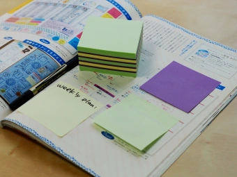 Блок самоклеящийся бумажный Stick`n 21342 76x76мм 400лист. 70г/м2 неон+пастель зеленый 3цв.в упак. - купить недорого с доставкой в интернет-магазине