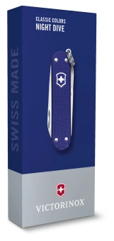 Нож перочинный Victorinox Classic SD Alox Night Dive (0.6221.222G) 58мм 5функц. синий подар.коробка - купить недорого с доставкой в интернет-магазине
