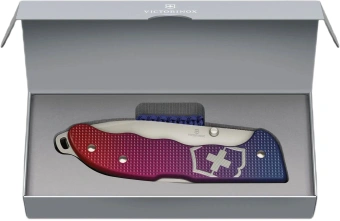 Нож перочинный Victorinox Evoke Alox (0.9415.D221) 136мм 5функц. синий/красный подар.коробка в комплекте: паракорд - купить недорого с доставкой в интернет-магазине