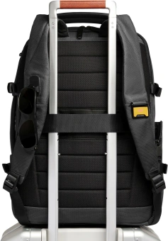 Рюкзак мужской Piquadro Lyss CA6929S143BM/N черный полиэстер/натур.кожа - купить недорого с доставкой в интернет-магазине