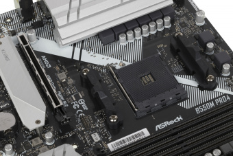Материнская плата Asrock B550M PRO4 Soc-AM4 AMD B550 4xDDR4 mATX AC`97 8ch(7.1) GbLAN RAID+VGA+HDMI+DP - купить недорого с доставкой в интернет-магазине