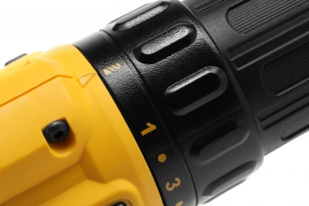 Дрель-шуруповерт DeWalt DCD710D2-QW 180Вт аккум. патрон:быстрозажимной (кейс в комплекте) - купить недорого с доставкой в интернет-магазине