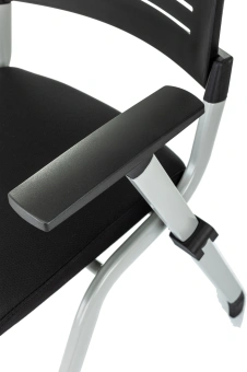 Стул Бюрократ X-Click черный на ножках металл серый - купить недорого с доставкой в интернет-магазине