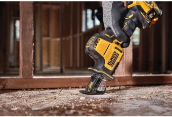Сабельная пила DeWalt DCS369NT-XJ аккум. 2800ход/мин ДА - купить недорого с доставкой в интернет-магазине