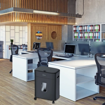 Шредер Cactus CS-SH-D4 черный с автоподачей (секр.P-5) фрагменты 60лист. 15лтр. скрепки скобы пл.карты - купить недорого с доставкой в интернет-магазине