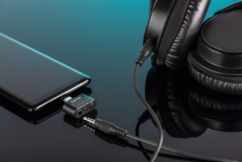 Адаптер Hama Premium USB Type-C (m) mini-Jack 3.5 (f) (00135747) - купить недорого с доставкой в интернет-магазине