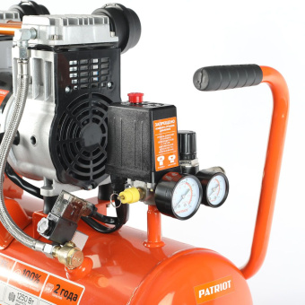 Компрессор поршневой Patriot WO 24-220 безмасляный 200л/мин 24л 1250Вт оранжевый - купить недорого с доставкой в интернет-магазине