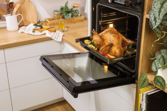 Духовой шкаф Электрический Gorenje BO6735E05X нержавеющая сталь/черный - купить недорого с доставкой в интернет-магазине