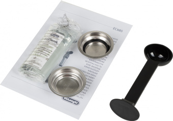 Кофеварка рожковая Delonghi EC685.M 1350Вт серебристый/черный - купить недорого с доставкой в интернет-магазине