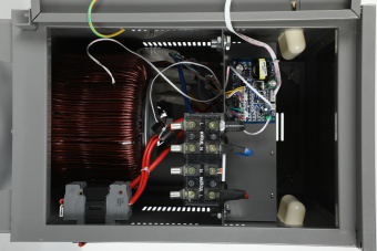 Стабилизатор напряжения Ресанта АСН-15000/1-Ц 15кВА однофазный серый (63/6/11) - купить недорого с доставкой в интернет-магазине