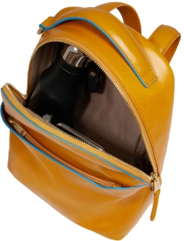 Рюкзак женский Piquadro Blue Square CA6677B2/G горчичный натур.кожа - купить недорого с доставкой в интернет-магазине
