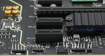 Материнская плата MSI PRO Z790-S WIFI Soc-1700 Intel Z790 4xDDR5 ATX AC`97 8ch(7.1) 2.5Gg RAID+HDMI+DP - купить недорого с доставкой в интернет-магазине
