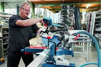 Торцовочная пила Bosch GCM 12 SDE 1800Вт 4300об/мин d=305мм - купить недорого с доставкой в интернет-магазине