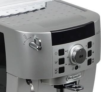 Кофемашина Delonghi Magnifica S ECAM22.110.SB 1450Вт серебристый - купить недорого с доставкой в интернет-магазине
