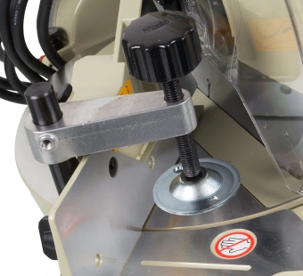 Торцовочная пила Makita LS1040 1650Вт 4600об/мин d=255мм - купить недорого с доставкой в интернет-магазине