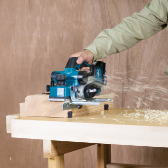 Рубанок Makita DKP181ZU 82мм 12000об/мин - купить недорого с доставкой в интернет-магазине