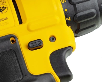 Дрель-шуруповерт DeWalt DCD771D2-QW аккум. патрон:быстрозажимной (кейс в комплекте) - купить недорого с доставкой в интернет-магазине