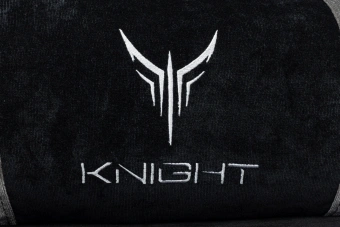 Кресло игровое Knight Flame черный/серый с подголов. крестов. пластик - купить недорого с доставкой в интернет-магазине
