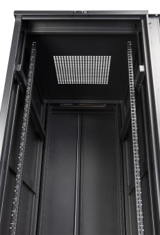Шкаф серверный Lanmaster (TWT-CBB-42U-8X10-G1) напольный 42U 800x1000мм пер.дв.стекл задн.дв.двуст. 2 бок.пан. 800кг черный IP20 - купить недорого с доставкой в интернет-магазине