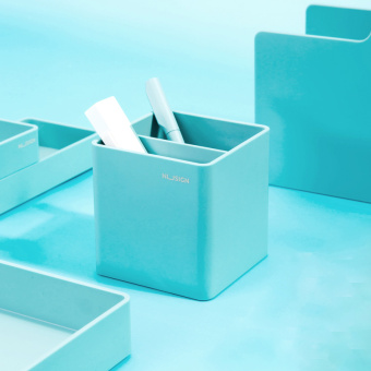 Подставка Deli NS011Blue Nusign 2отд. для письменных принадлежностей 84х84х86мм синий пластик - купить недорого с доставкой в интернет-магазине