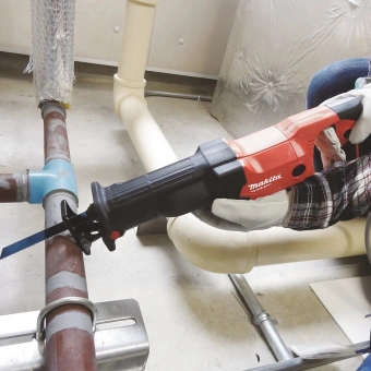 Сабельная пила Makita M4501 1010Вт 2800ход/мин - купить недорого с доставкой в интернет-магазине