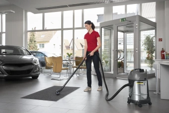 Строительный пылесос Karcher NT 30/1 Me Classic Edition 1500Вт (уборка: сухая/сбор воды) серый - купить недорого с доставкой в интернет-магазине