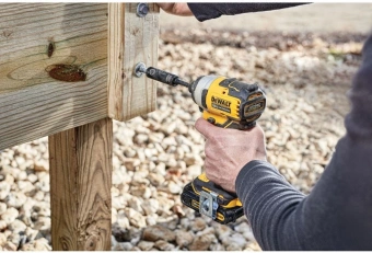 Шуруповерт DeWalt DCF809D2T-QW аккум. патрон:шестигр.1/4" (кейс в комплекте) - купить недорого с доставкой в интернет-магазине