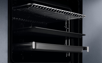 Духовой шкаф Электрический Electrolux EOF5C50BZ черный - купить недорого с доставкой в интернет-магазине