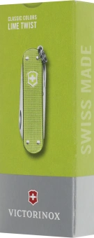 Нож перочинный Victorinox Classic SD Alox Lime Twist (0.6221.241G) 58мм 5функц. подар.коробка - купить недорого с доставкой в интернет-магазине