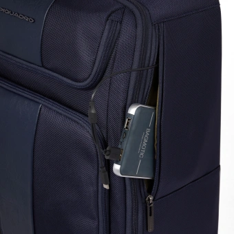 Чемодан Piquadro BRIEF2 (BV6271BR2/BLU) 40x20x55см 33л. нейлон/полиур. синий - купить недорого с доставкой в интернет-магазине