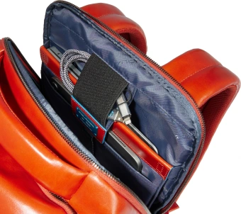 Рюкзак мужской Piquadro Blue Square CA6591B2/CU4 табачный натур.кожа - купить недорого с доставкой в интернет-магазине