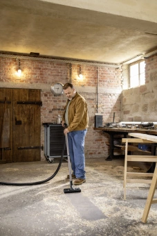 Строительный пылесос Karcher WD 7 Control P S 30/6/35/T 1400Вт (уборка: сухая/сбор воды/выдув) серебристый - купить недорого с доставкой в интернет-магазине