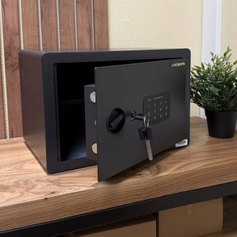 Сейф мебельный LockSworth VS4521 взломостойкий встраиваемый 250x350x250мм электронный/ключевой - купить недорого с доставкой в интернет-магазине