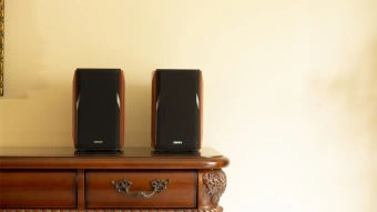 Колонки Edifier P17 2.0 коричневый 20Вт - купить недорого с доставкой в интернет-магазине