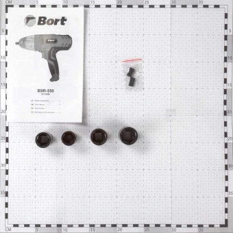 Гайковерт Bort BSR-550 550Вт патрон:квад.1/2" (кейс в комплекте) (93723880) - купить недорого с доставкой в интернет-магазине
